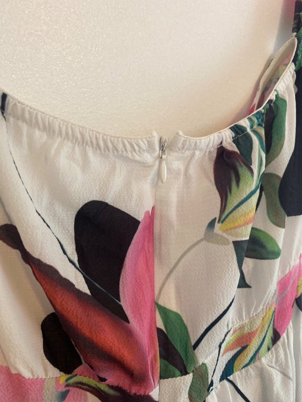 Parisian Floral Maxi Dress/Romper With Square Neckline, Flutter Sleeves Size S - Picture 5 of 9